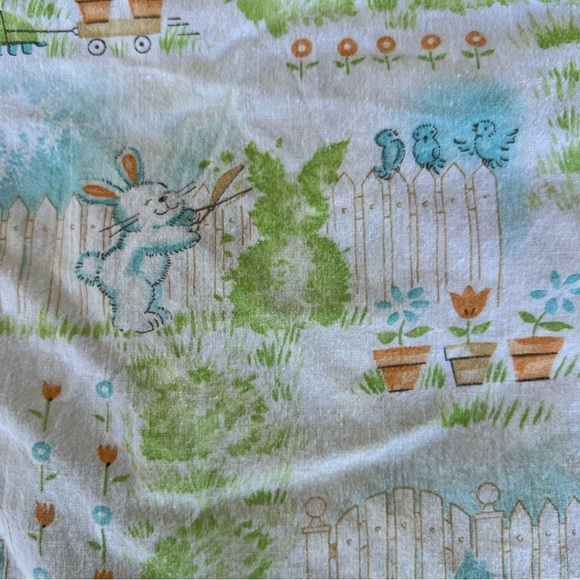 Vintage Dundee Mills Animals Gardening Fitted Crib Sheet 1980s Bear Bunny Kitty - Picture 7 of 8
